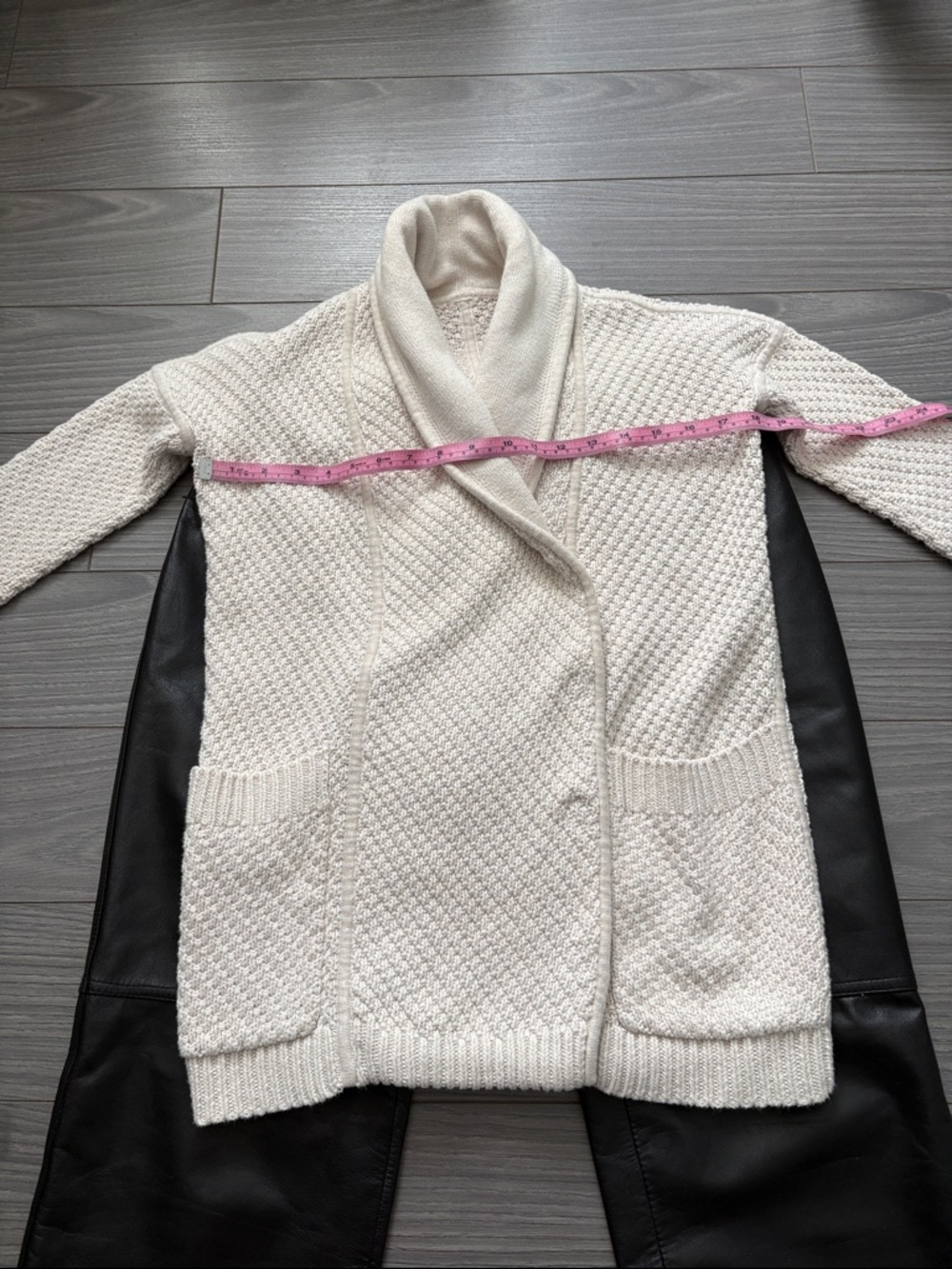 LULULEMON athletica Cotton Knit Cardigan with Logo Button - Picture 10 of 13